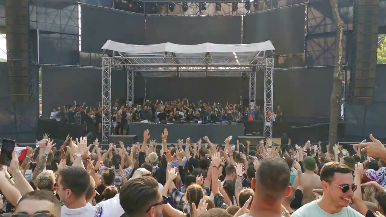 LOVEFEST 2022 Marco Carola b2b Joseph Capriati played(ARMAND VAN HELDEN-I WANT YOU SOUL)