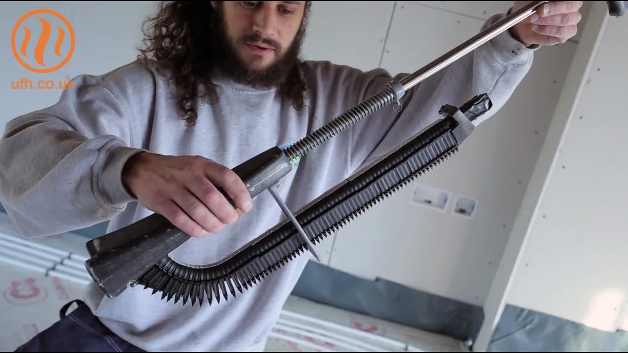 How to use an underfloor heating staple tacker gun by Continal Underfloor