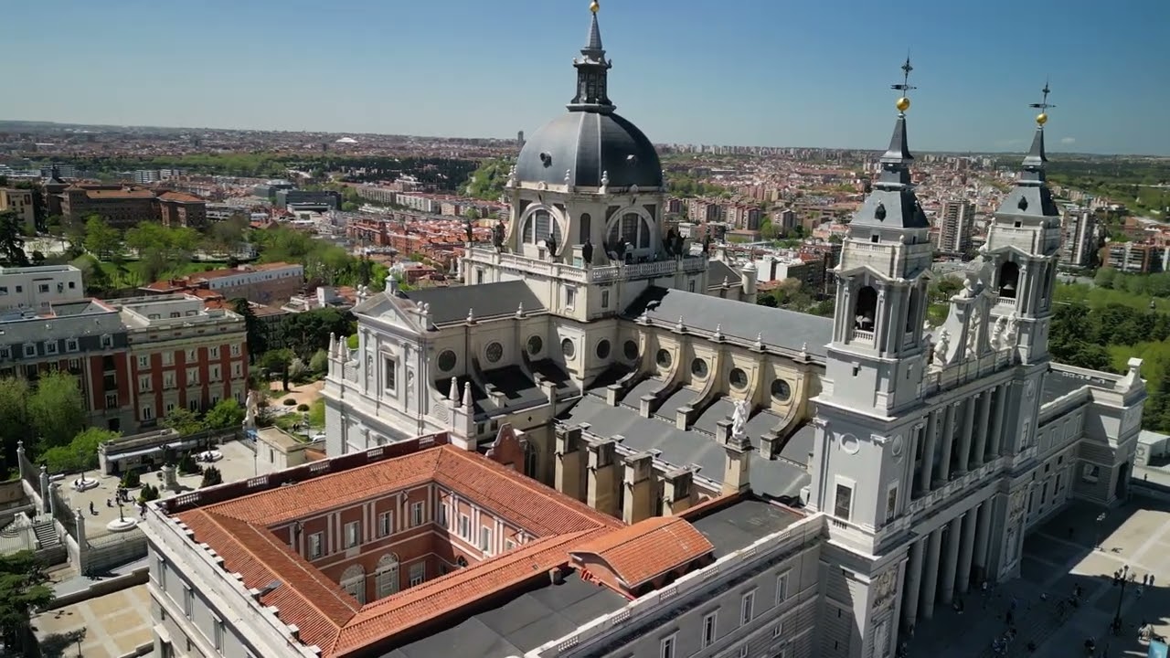 Madrid turistico a vista de dron