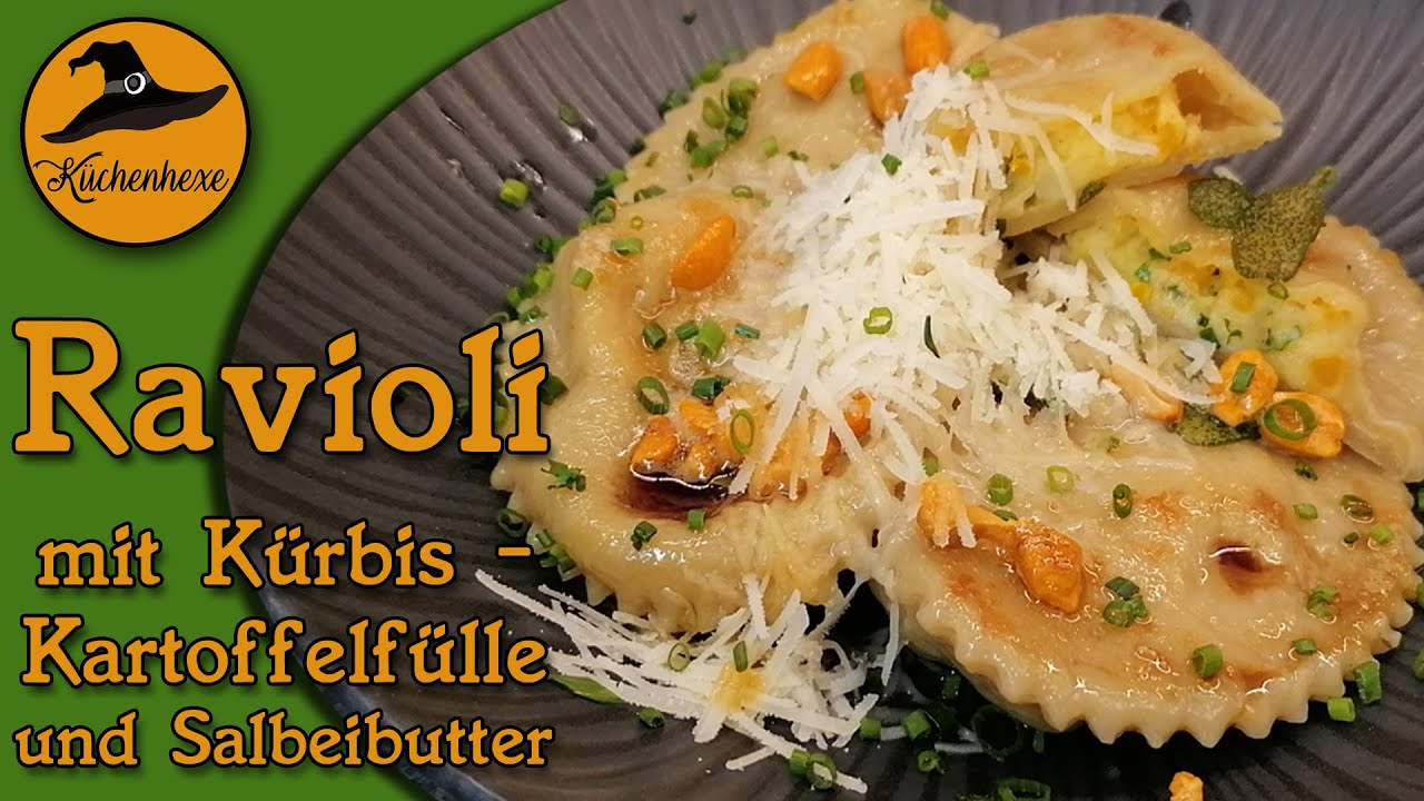 Ravioli  mit  Kürbis  -  Kartoffelfülle  und Salbeibutter ( Vorspeise   zur Halloweenparty  zB. .. )