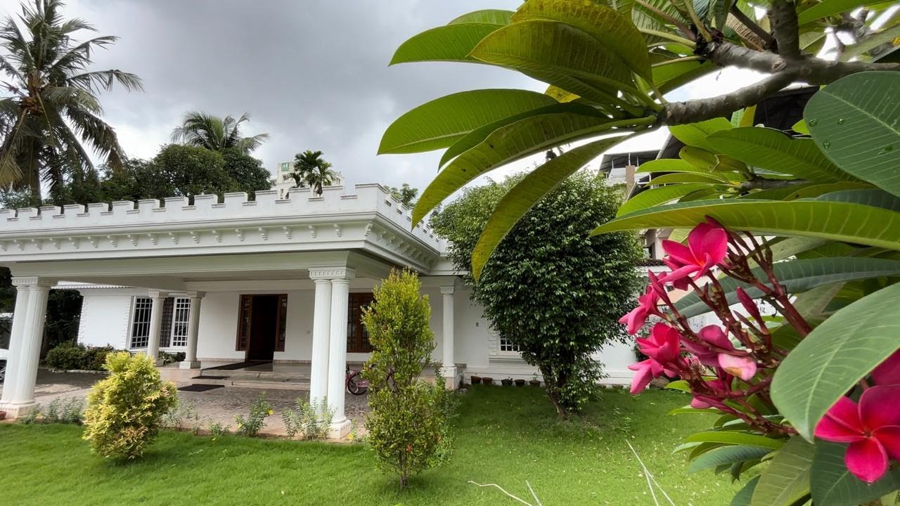 Beautiful 2800 Sqft House For Sale In Panampilly Nagar , Kochi