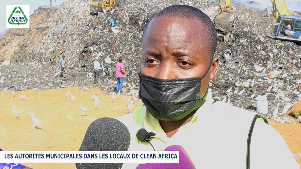 Mme LE MAIRE DE LIBREVILLE A CLEAN AFRICA
