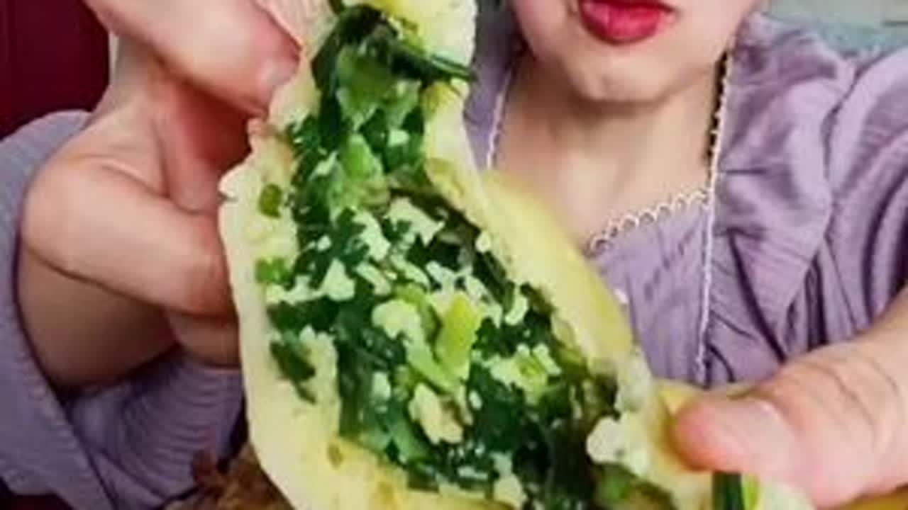 玉米面包子