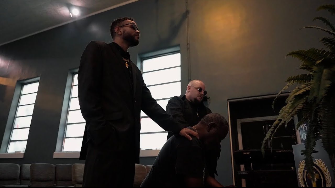 Tenn-A-Soul &ndash; Down (Official Music Video)
