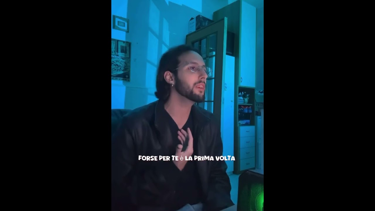 SOTTO E STELLE DI TONY COLOMBO CANTATA DA ME CON TRADUZIONE IN ITALIANO A SCHERMO. 