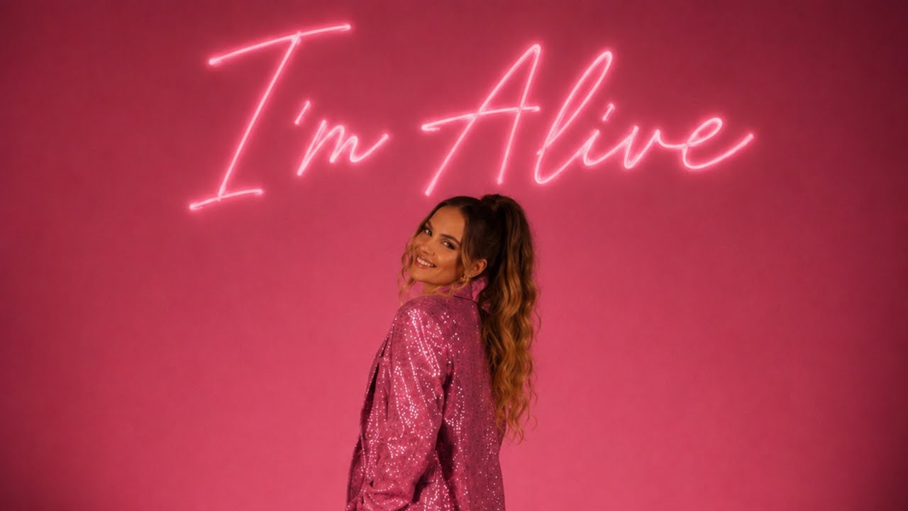 Agata Buczkowska - I&rsquo;m Alive [Official Music Video] 