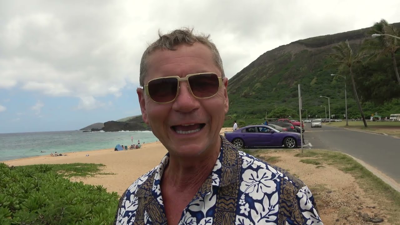 Facelift & Hyaluron Elixier Ipo! Claudius Fabig präsentiert Blue Hawaii auf Oahu!