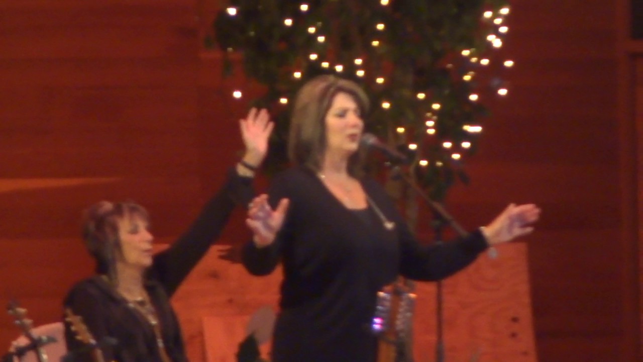 Lord Of My Heart - The Isaacs (Music In the Park 07/23/2017)