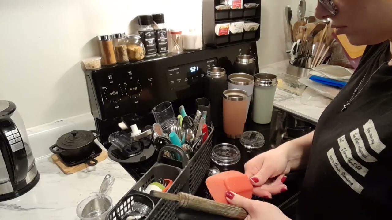 Mid week evening kitchen clean up| cleaning motivation 