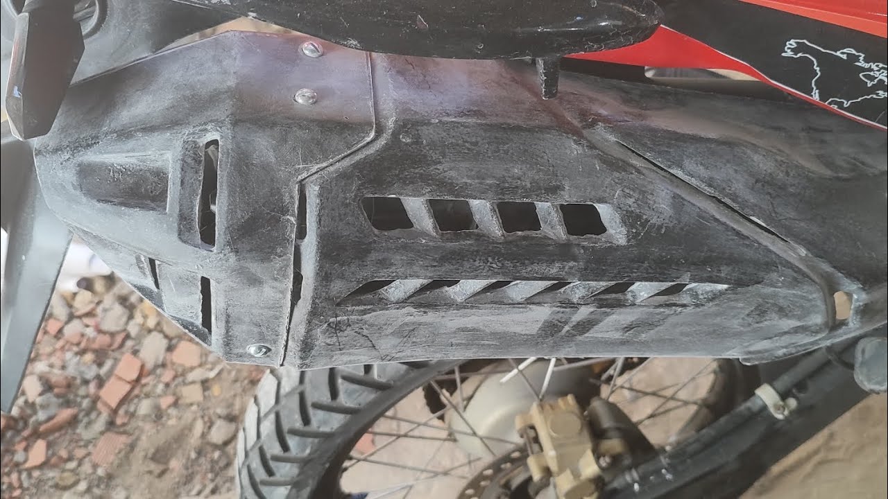 Como instalar o protetor de escape Sahara nas XRE mais antigas 