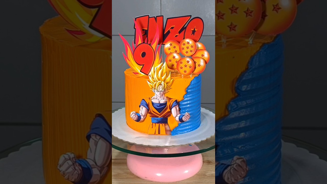 BOLO COM CACHEPÔ LATERAL TEMA DRAGON BALL Z 