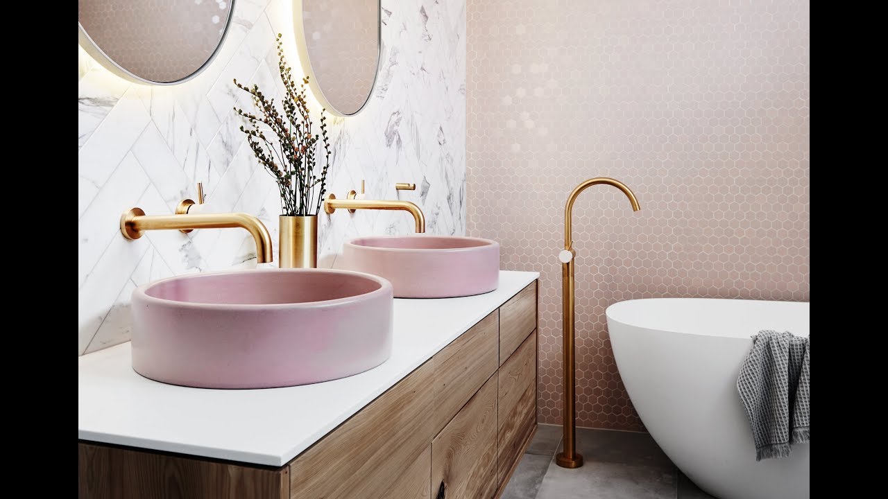 The norsuHOME - Episode four (Tiling & Bathroom reveal)
