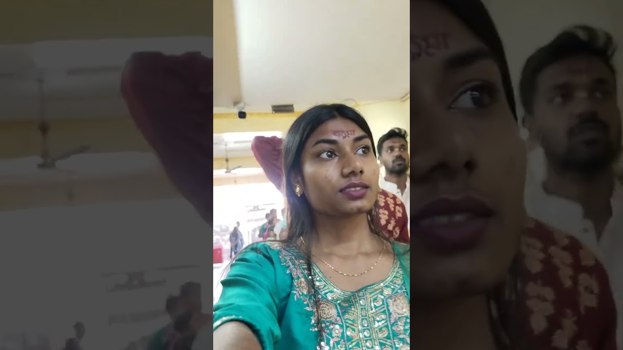 মায়ের ইচ্ছেই স্বপ্ন পূরণ হয়েছে আমাদের...তাই দুজন মিলে একসাথে গেলাম মায়ের কাছে পূজো দিতে...🥺❤️ 