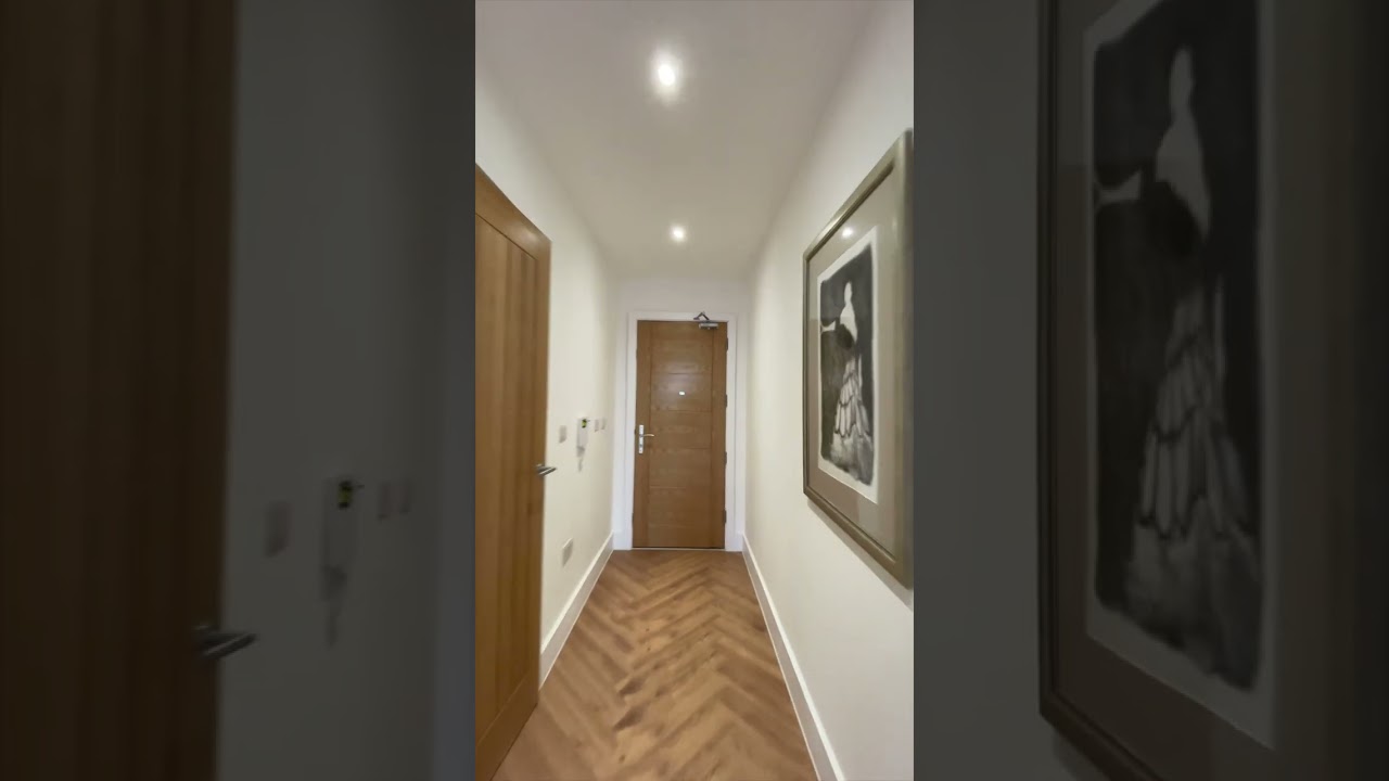 Apartment 14, Queen Annes Court, SL4 1DG