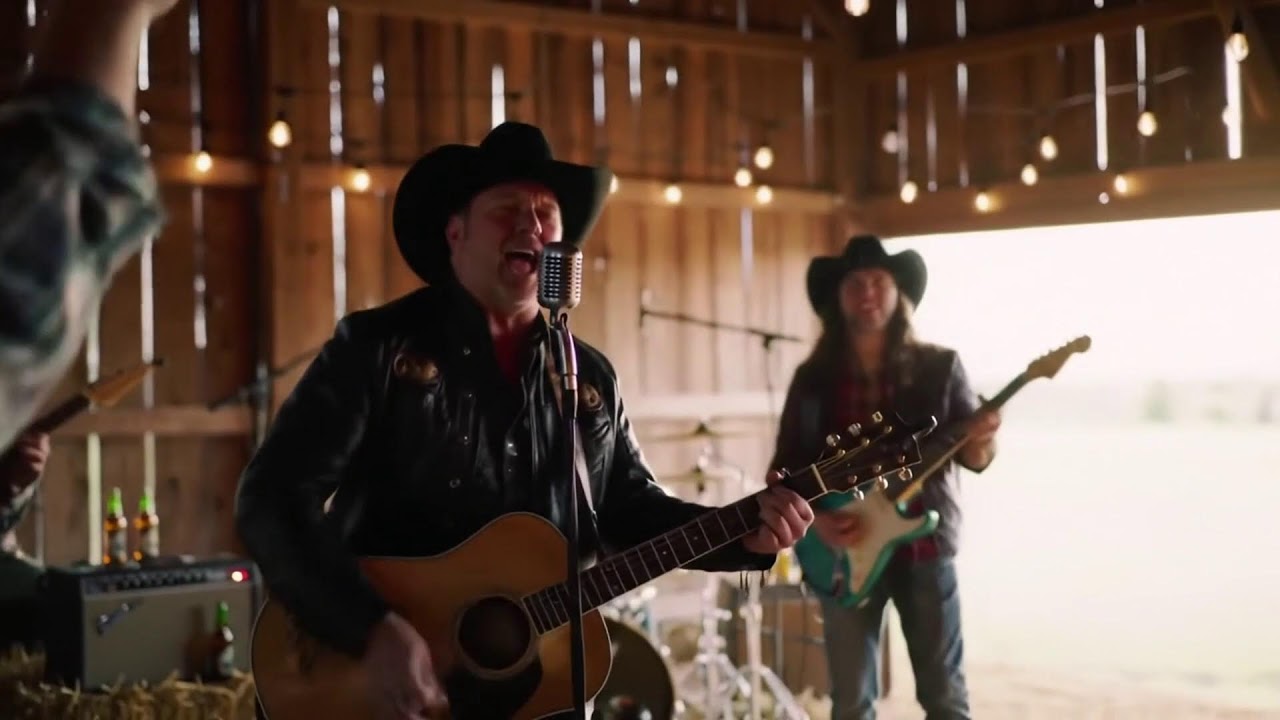 Country Rock Playlist – Rebel Souls & Open Highways Inspired by ZZ Top
