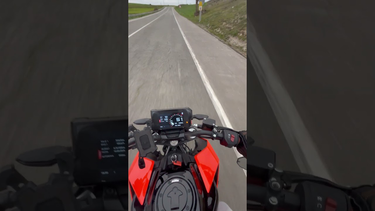 KTM Duke 125 2020 acceleration (going up) | Akrapovic exhaust