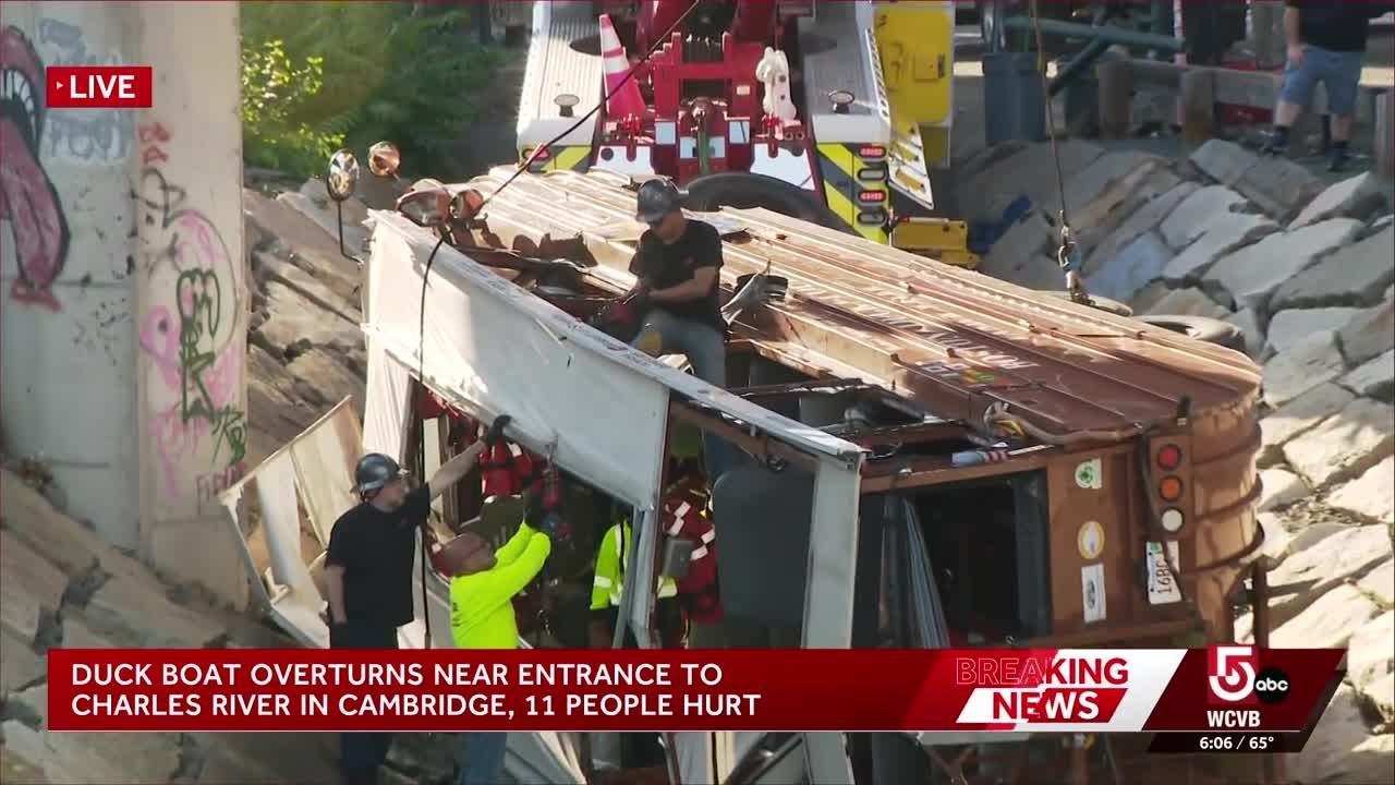 11 injured after duck boat overturns near Charles River