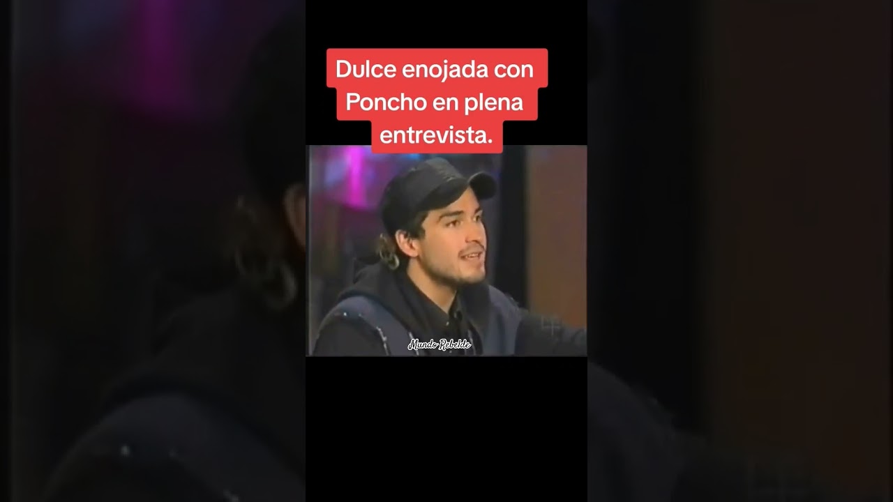 Dulce molesta en plena entrevista #mundorebelde #rbd