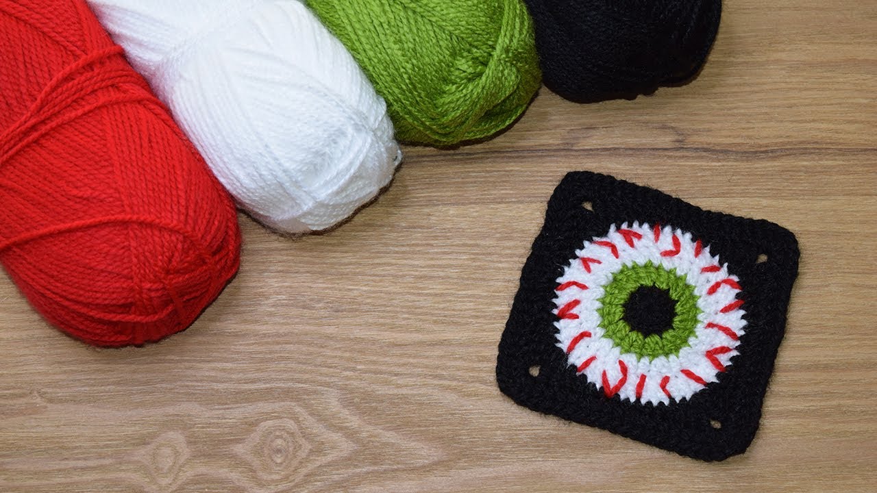 Crochet Spooky Eyeball Granny Square | Crochet Halloween Granny Square