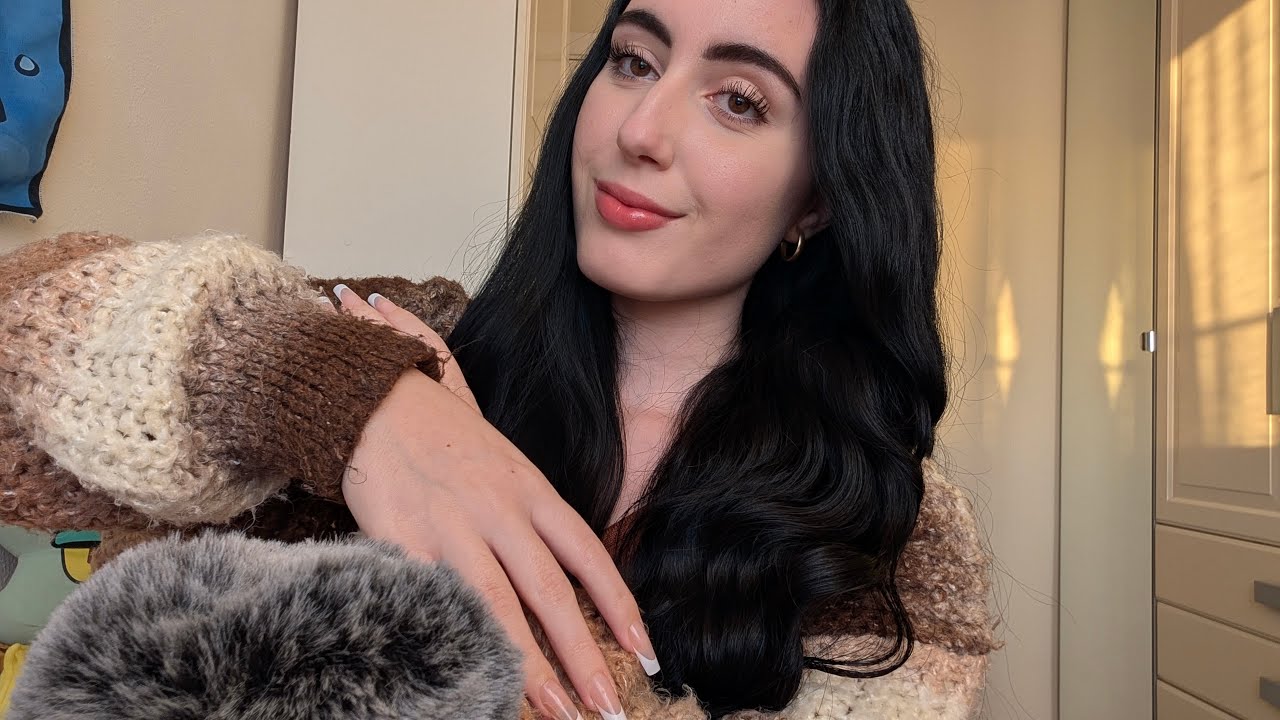 ASMR ~ FABRIC SCRATCHING & VISUALS #asmr 