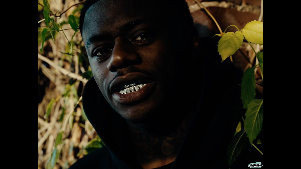 2Sdxrt3all - Simple Song (Athlete) (Official Video)