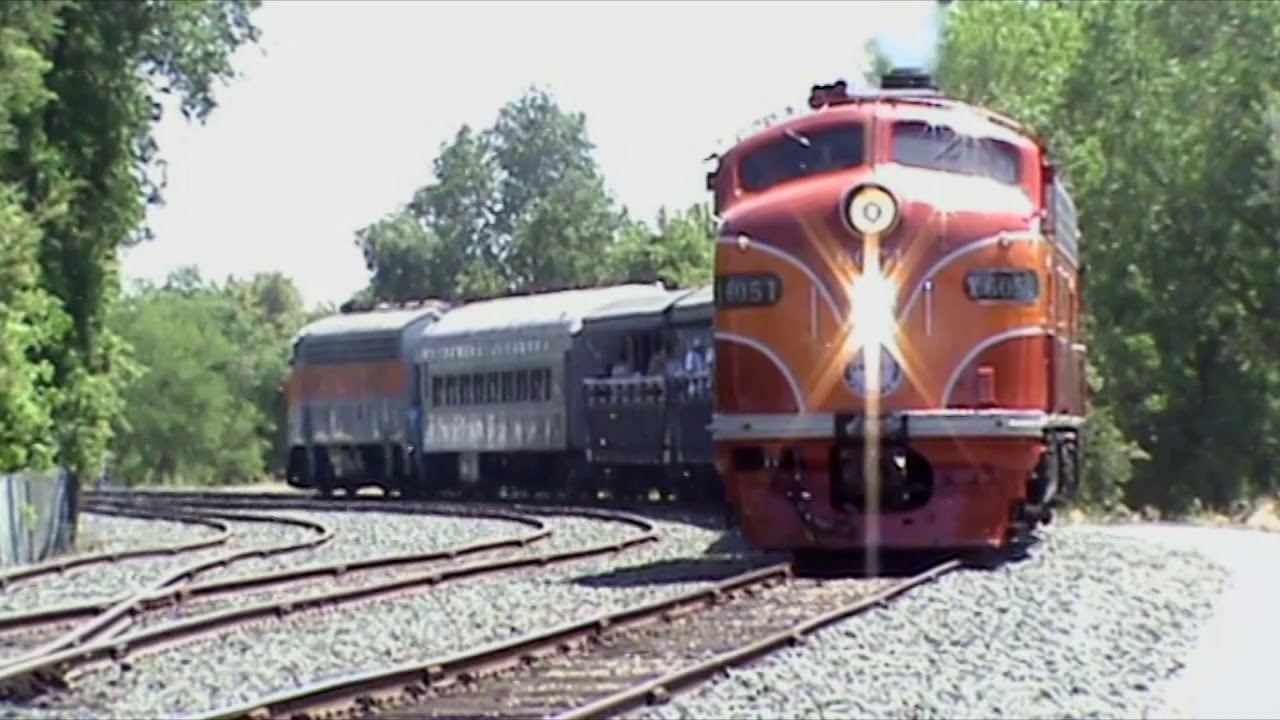 Southern Pacific 6051 And Western Pacific 913, California State Railroad Museum, 2011 - 2019