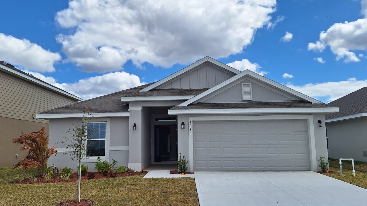 Se Vende Casa 🏡 Nueva de 4 Dormitorios 2 Baños en Palm Bay, Florida 