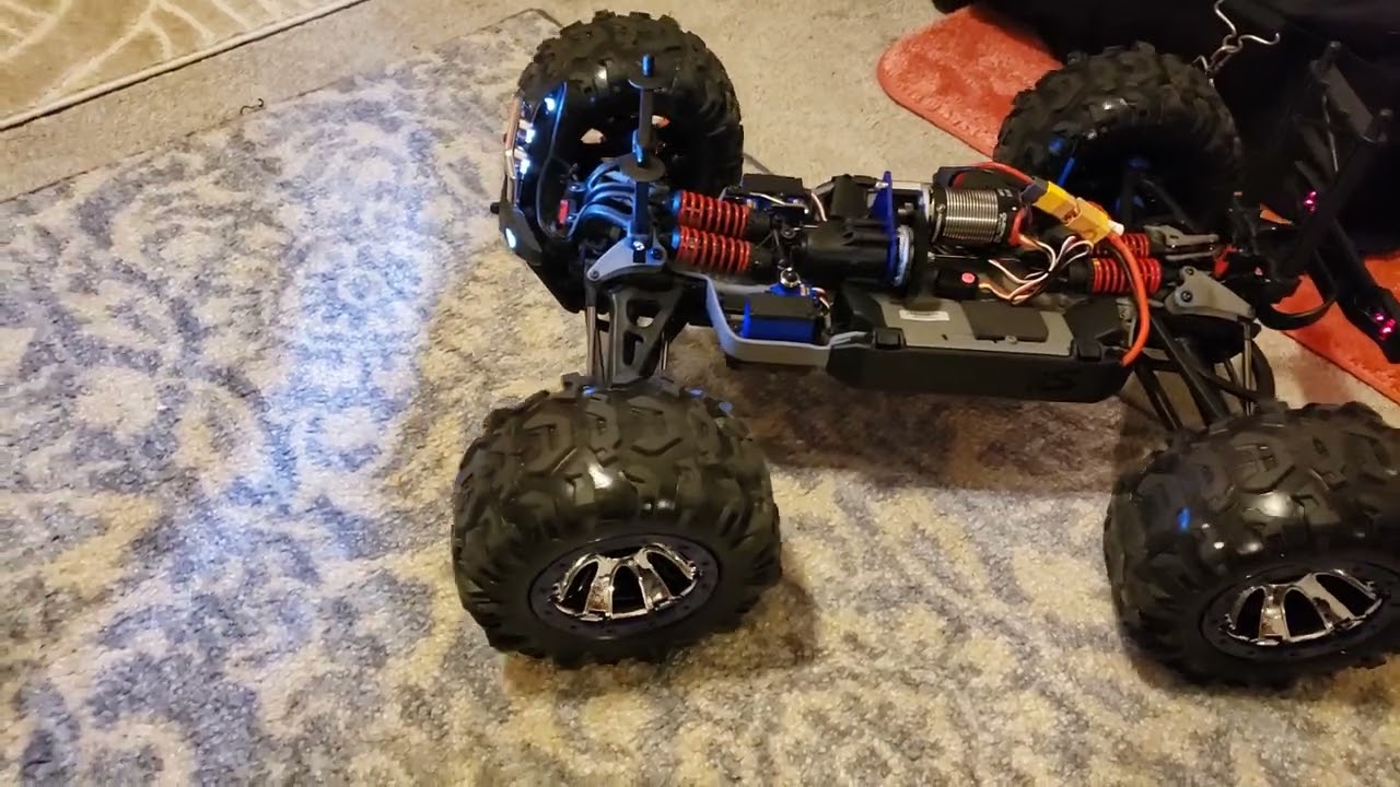 SUMMIT 1/10 QUICKRUN FUSION PRO 2300KV 540 SPEC