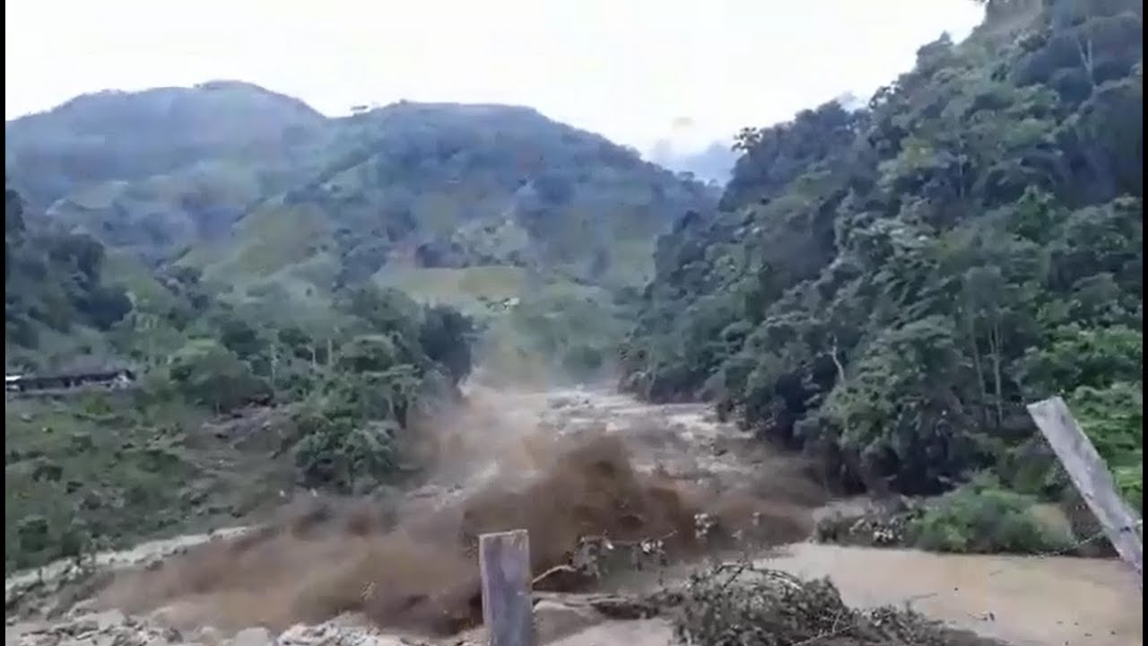 Así fue la llegada de la avalancha a Puerto Venus - Nariño Colombia | Noticias Mundo