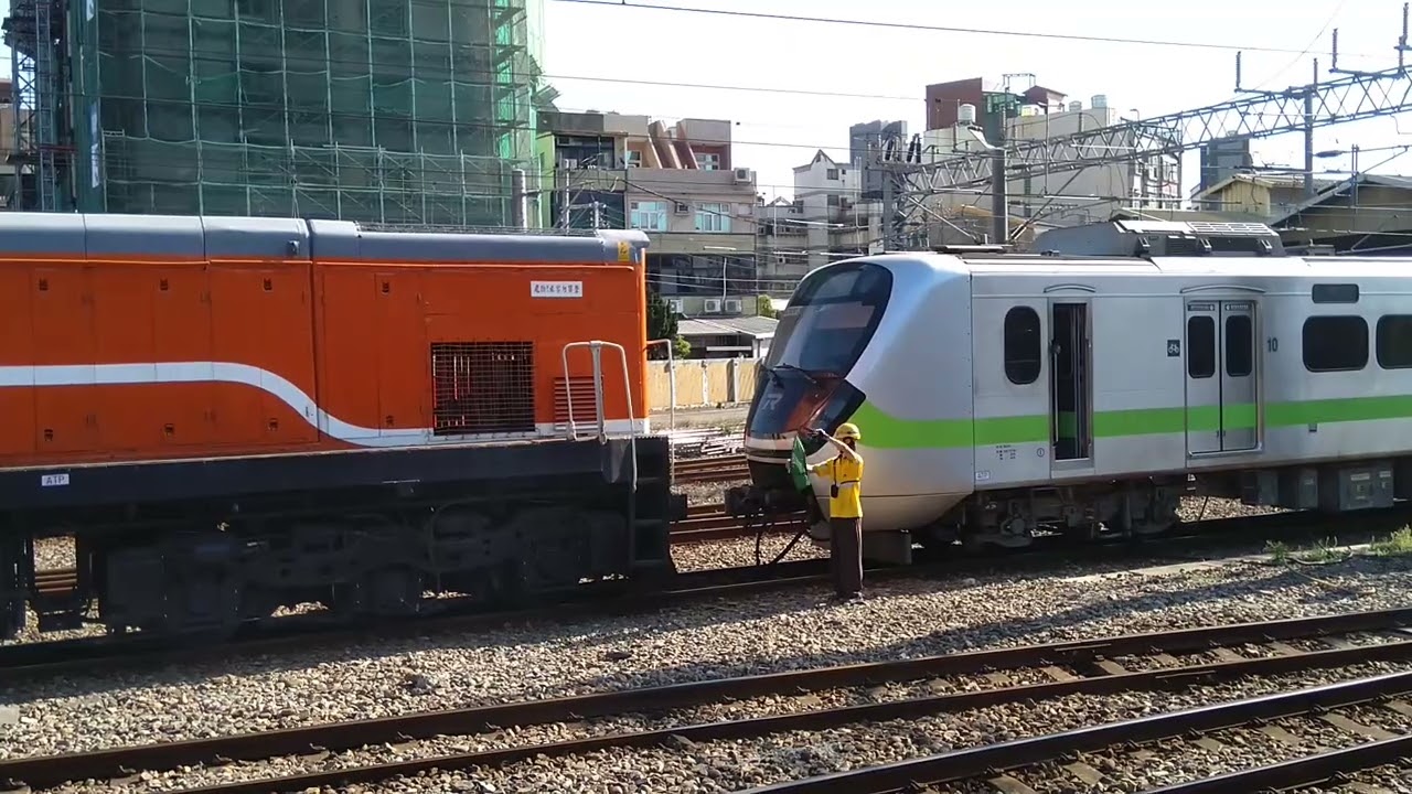 R115連掛燒軸的EMU950