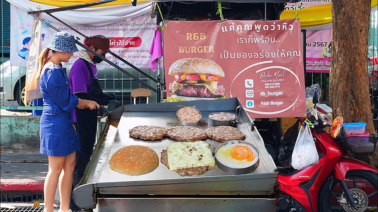 $1 dollars only! Burger Cooked by Asian Chef in Bangkok | Thai Street Food