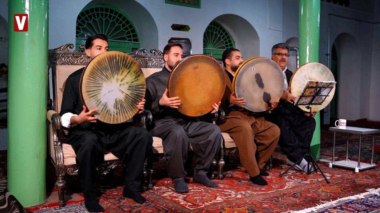 مەجید شەمسەدینی بە دەنگە خۆشەكەی شیعرێكی 