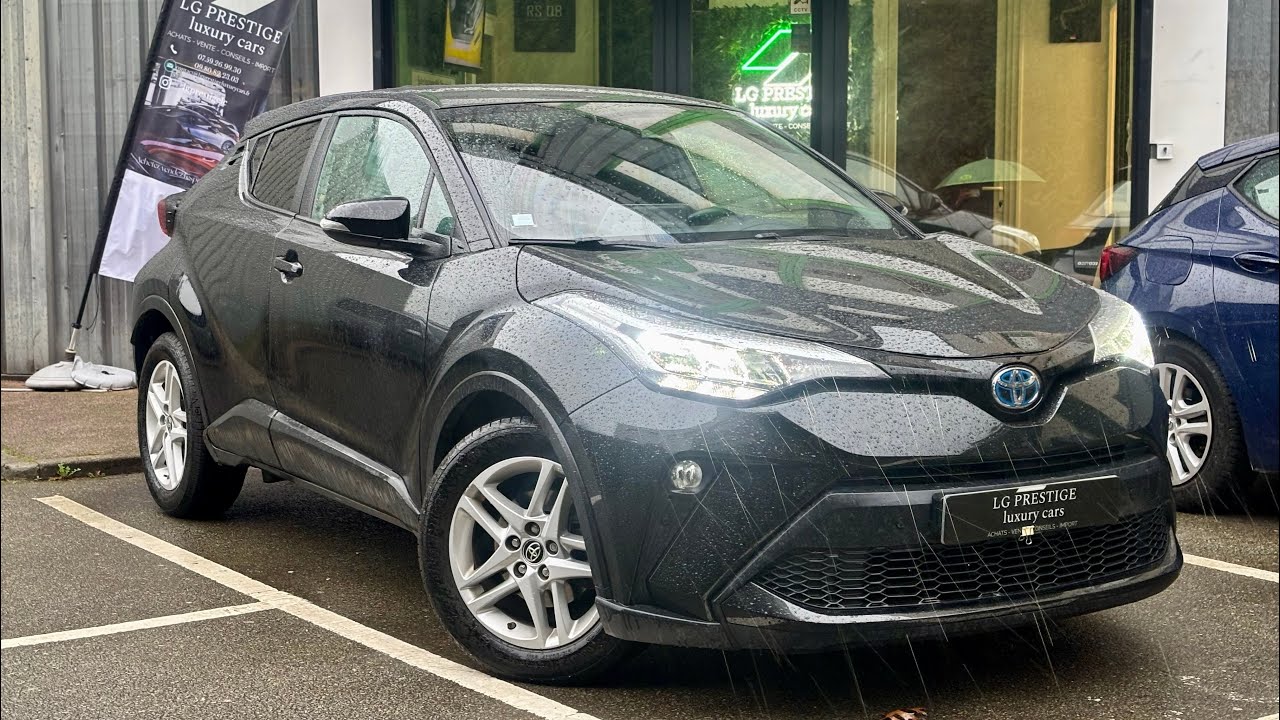 Présentation d’une TOYOTA C-HR HYBRIDE MY23 1.8L Dynamic