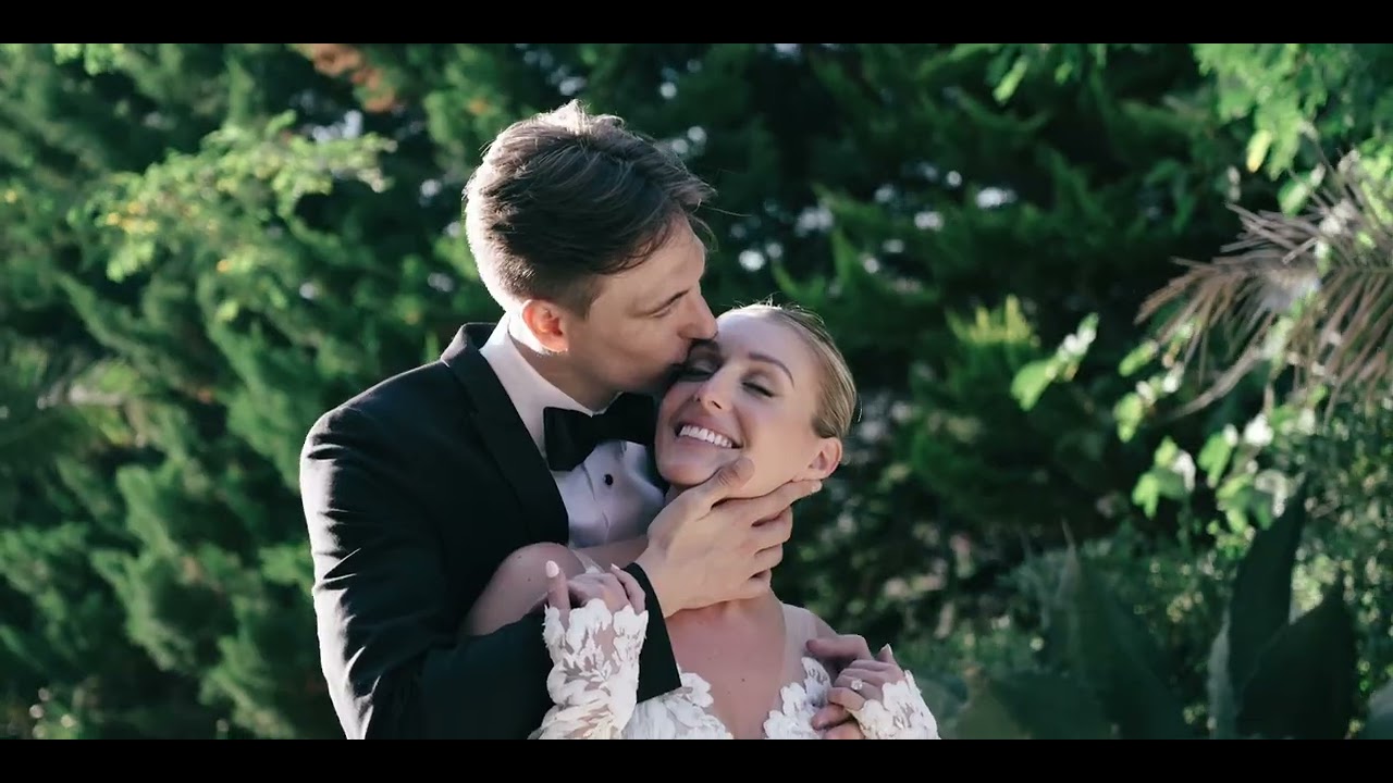 Caitlyn and Christian | Lisbon Wedding | Forte da Cruz