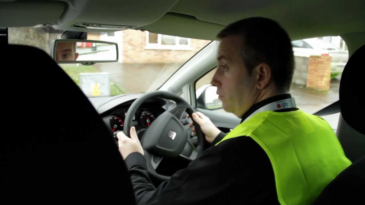 Driving lessons Dublin. How to do a turnabout in your driving test. .Call 014061925.