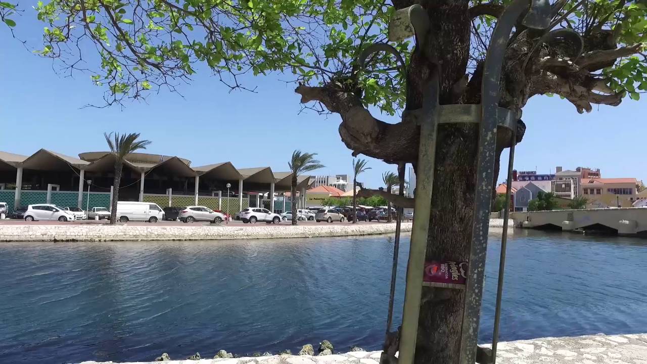 Walking around Willemstad, Curaçao 2 July 2016