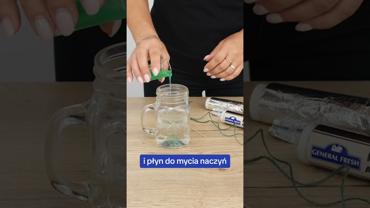 Jak zrobić pułapkę na muszki owoc&oacute;wki? #pułapka #muszkiowoc&oacute;wki #muchy