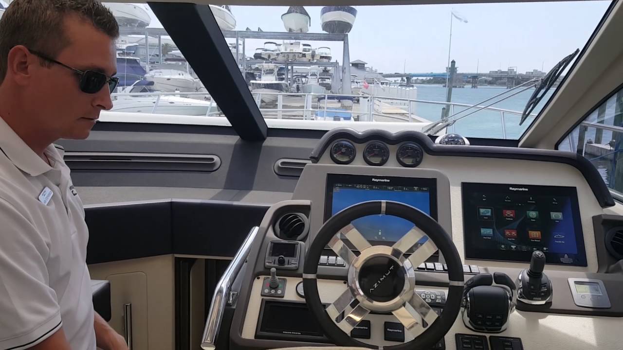 2015 Azimut 55S Yacht For Sale at MarineMax Sarasota