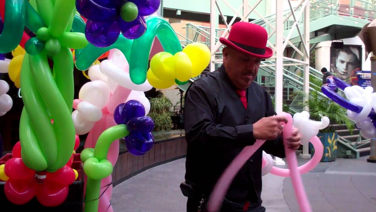 Los Angeles Balloon Artist Frank Alday 