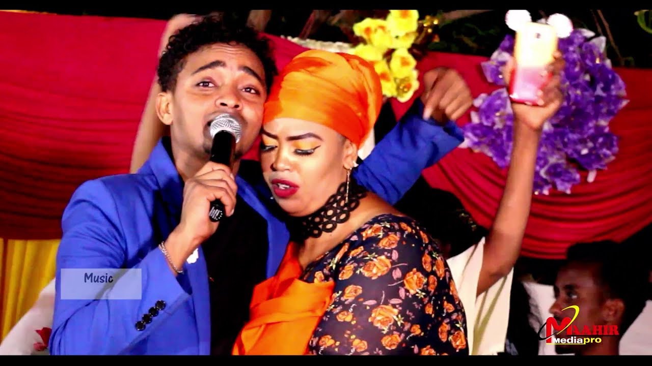 CABDIYARE OO  JACAYL CAJIIBA KU JILAY FAGAARAHA SHOWGA   2018 LIVE MUSIC VIDEO