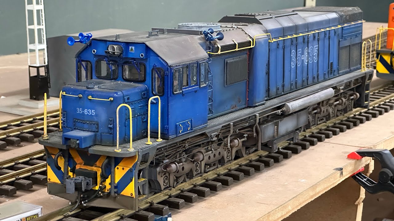 At last! I am the proud owner of a 35GM too!!!
