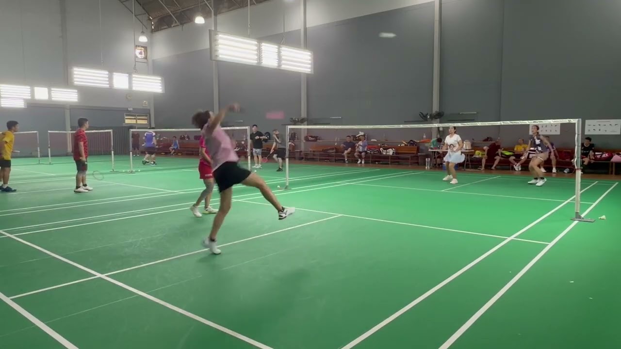 แอ้ แจง vs โบว์ จ๊อย