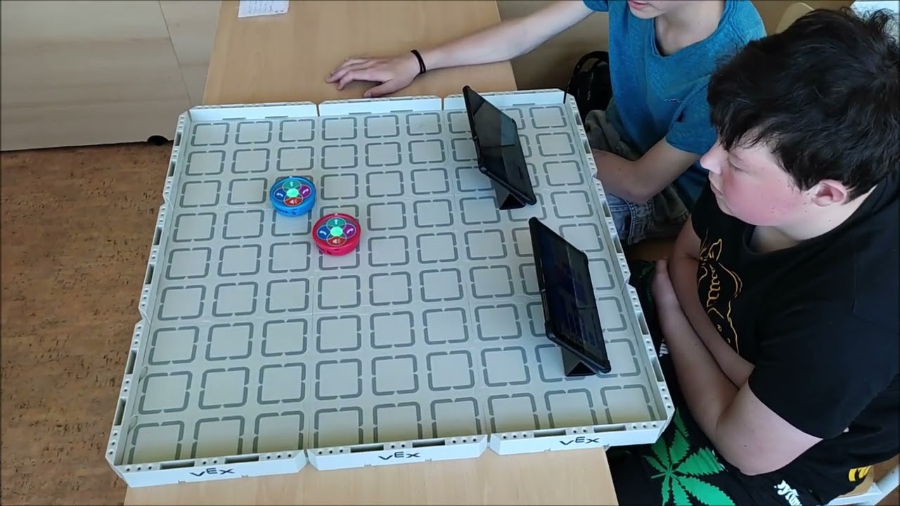 Tance robotů VEX 123