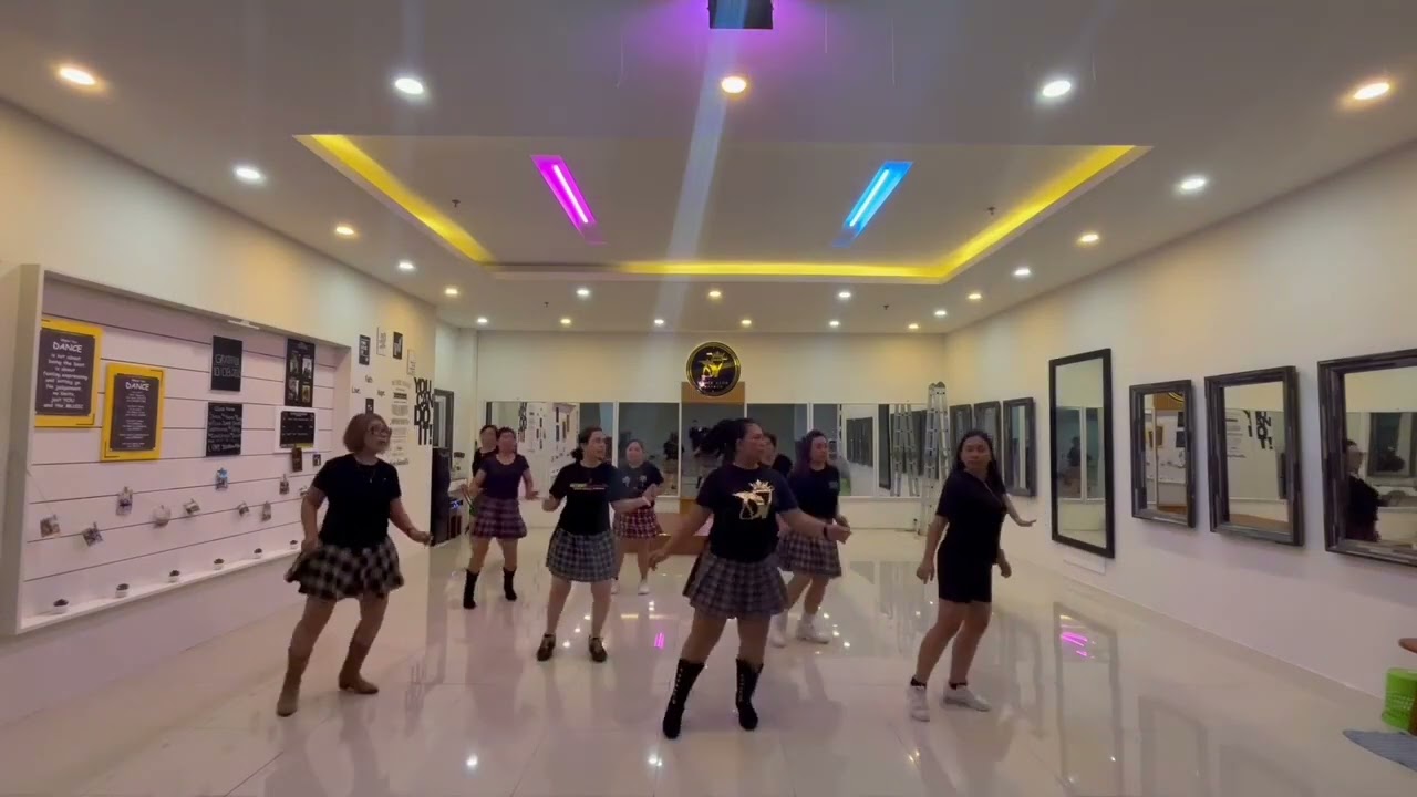 OLE OLE OLE ll Line Dance ll D7 Dance Club ll Lion Hotel Manado
