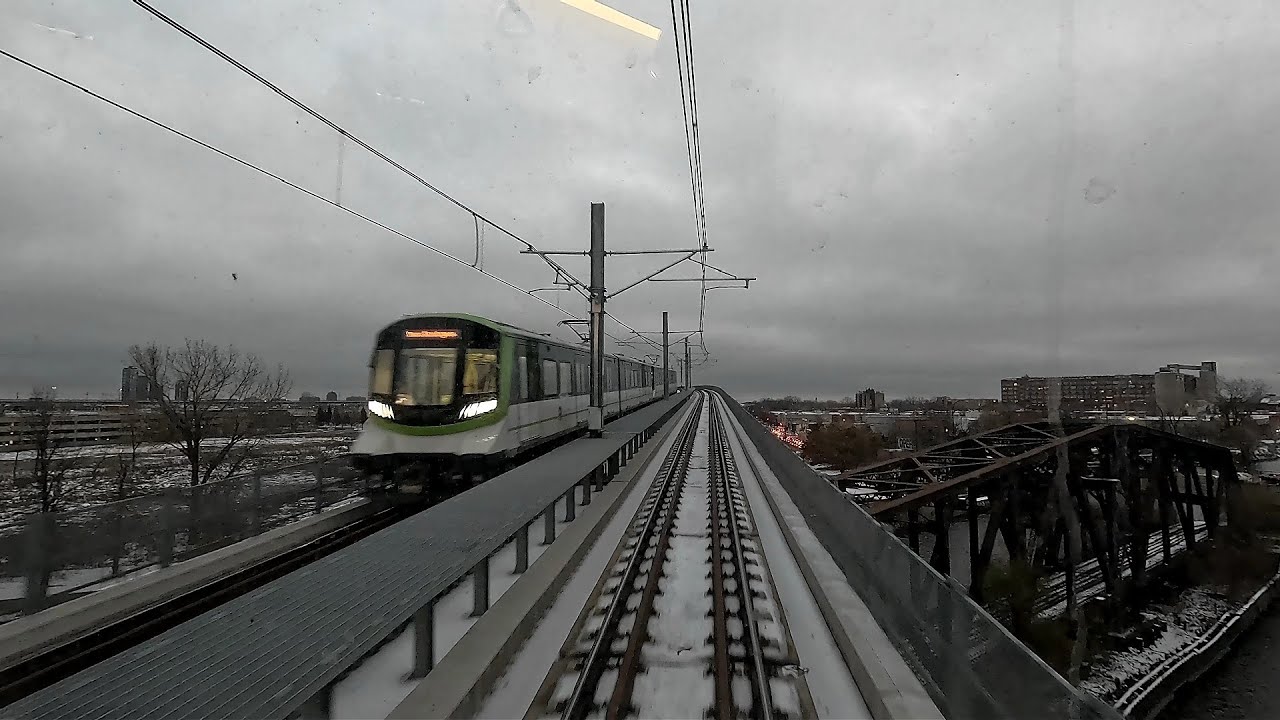 REM Trajet de Edouard-Montpetit vers station Panama