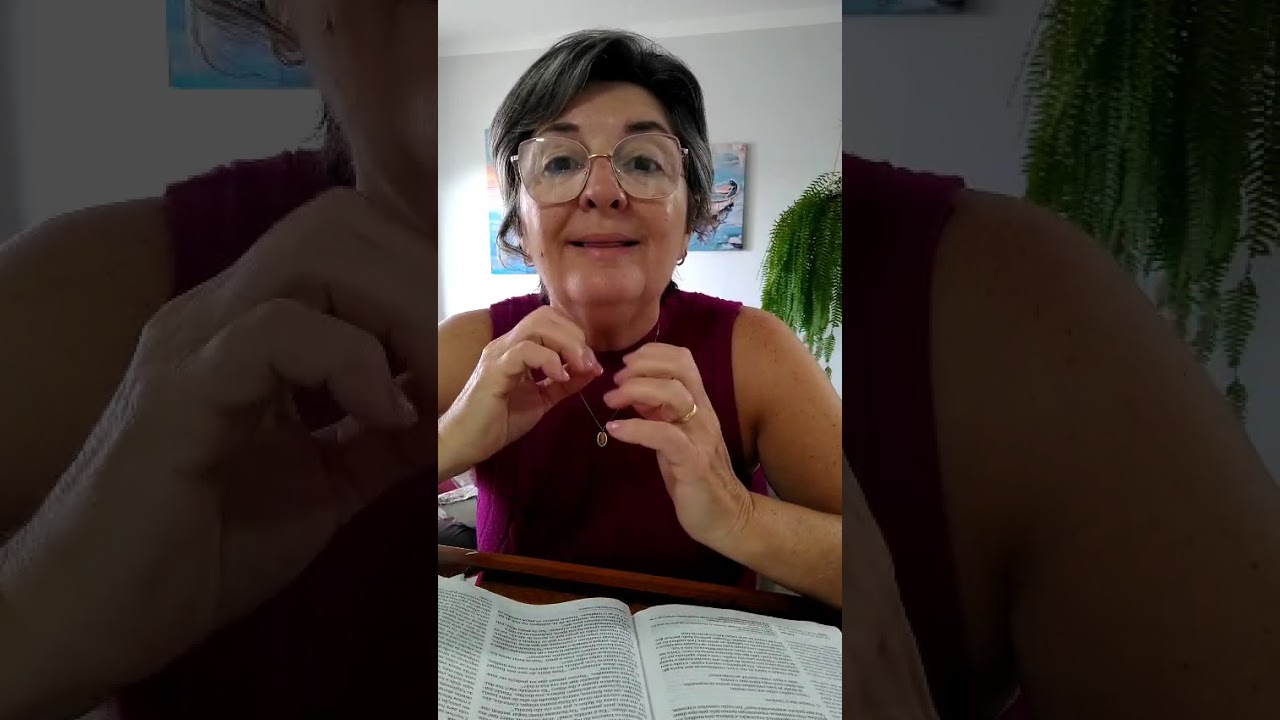 Gênesis 33:4. 