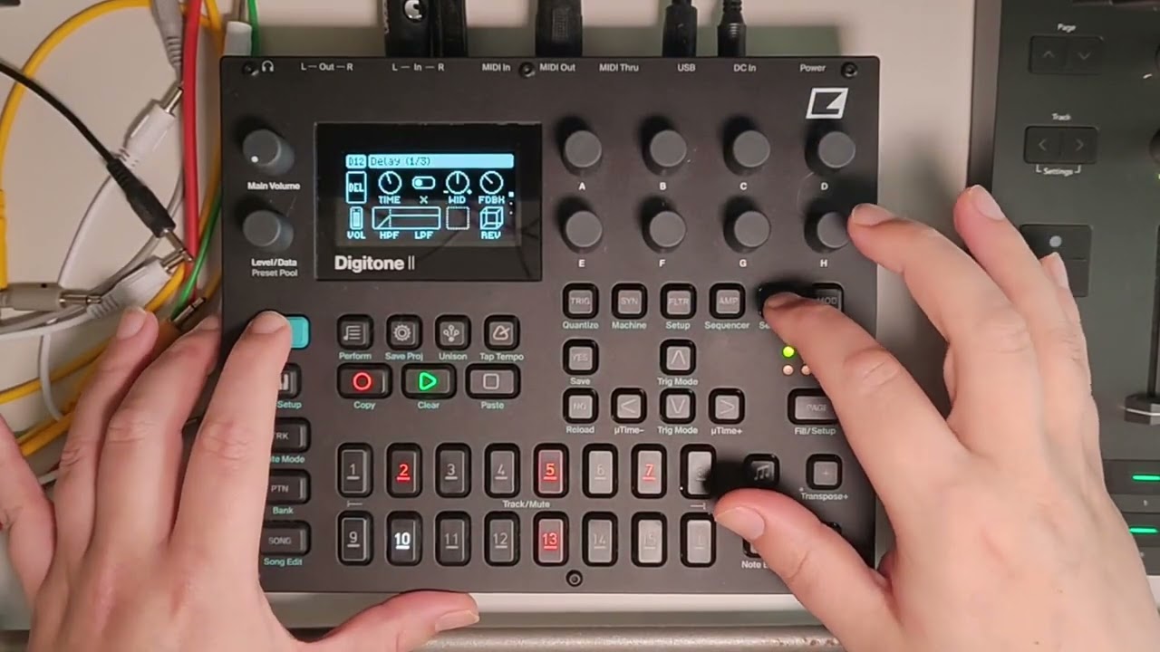Elektron Digitone II sound exploration into a jam. FM Drum & FM Tone. No talking