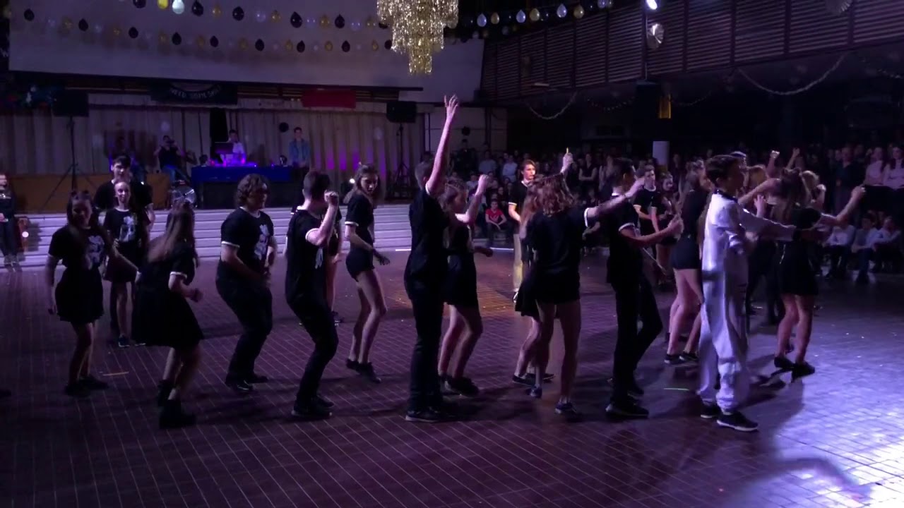 2018 Dob&oacute; 10.A kamp&aacute;nyt&aacute;nc