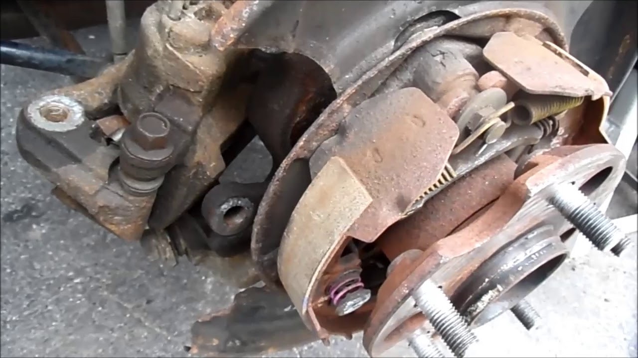 RX330 Rear Wheel Hub