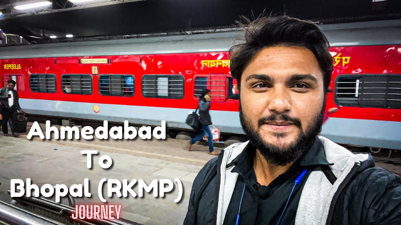 Ahmedabad to Bhopal sleeper class train journey in train number 19483 | Indian railways